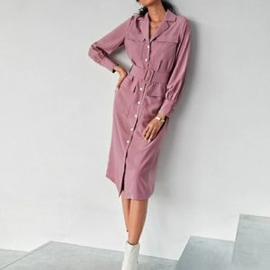 Front pocket belted shirt dress